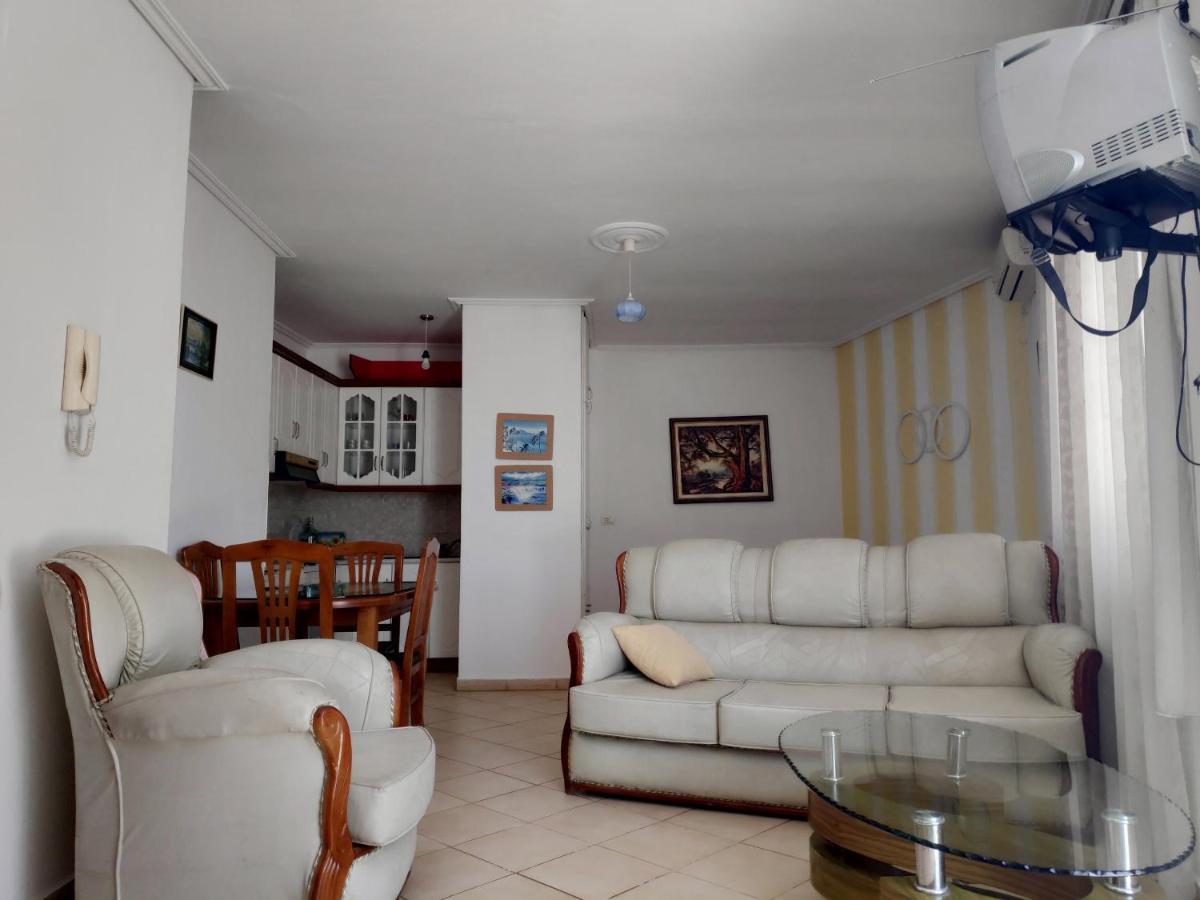 Private Studio Sea View 2 Minutes Away From Beach Σαράντα Εξωτερικό φωτογραφία